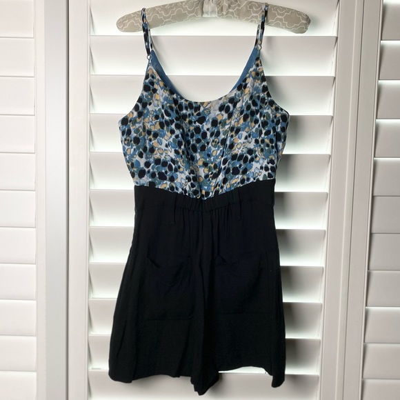 BCBGeneration Printed Romper - Picture 2 of 7